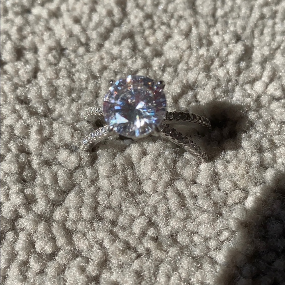 Cubic Zirconia ring with large stone size 8